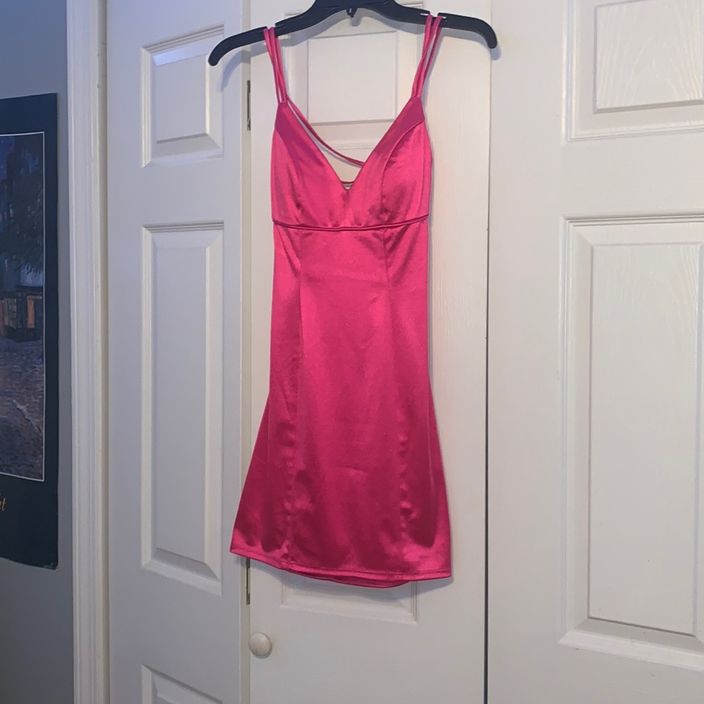pink dress
